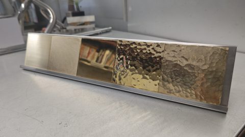 槌目真鍮板2 - 愛知県名古屋市で金属加工の有限会社ニーズ工業製作